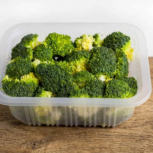 Couper le brocoli  (230g)